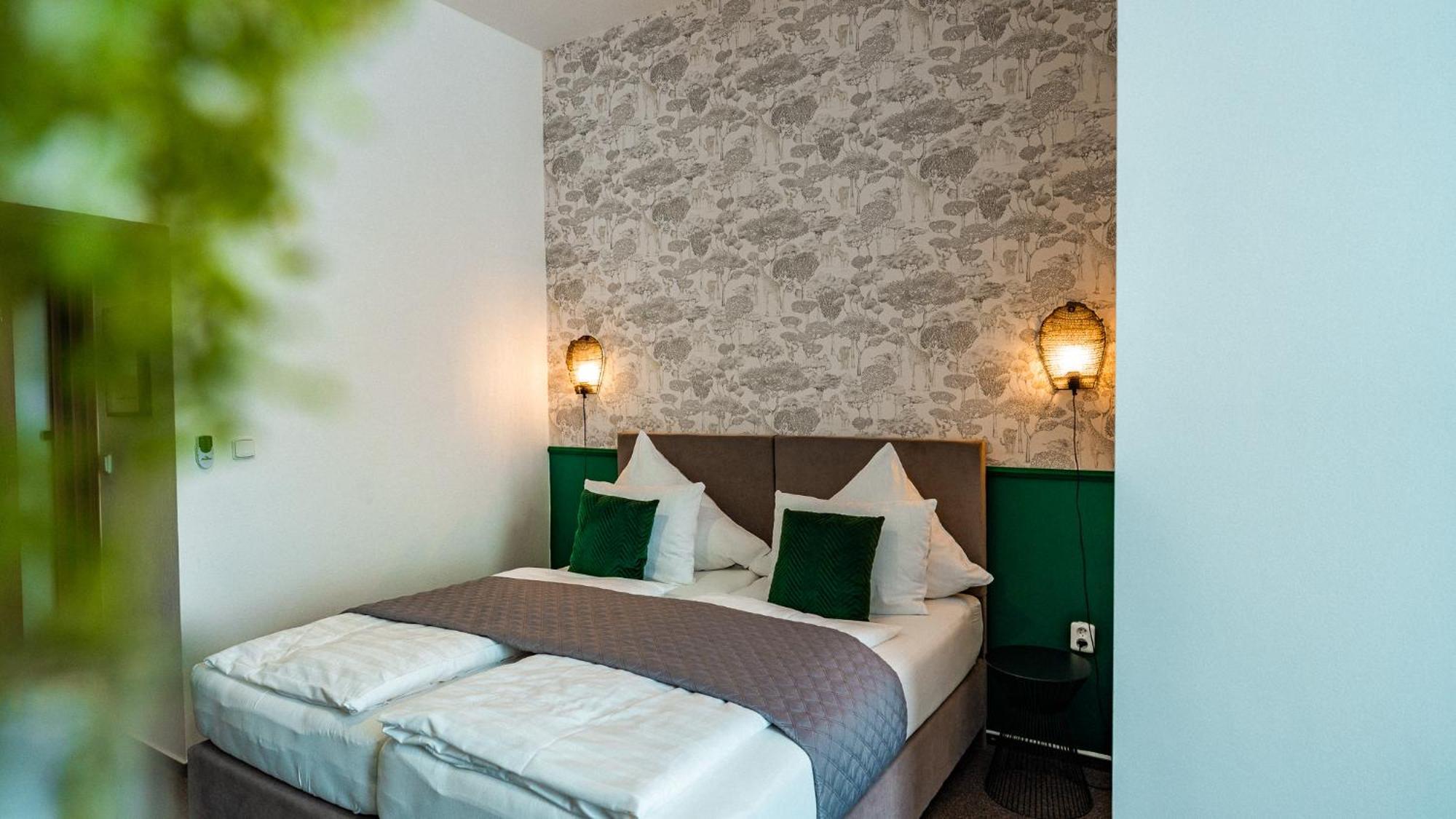 House Hotel Hradec Kralove Exterior photo