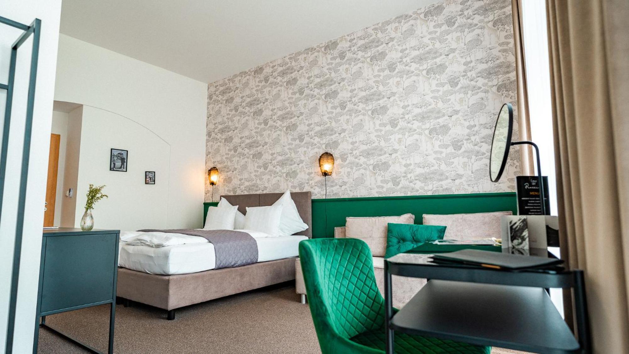 House Hotel Hradec Kralove Exterior photo