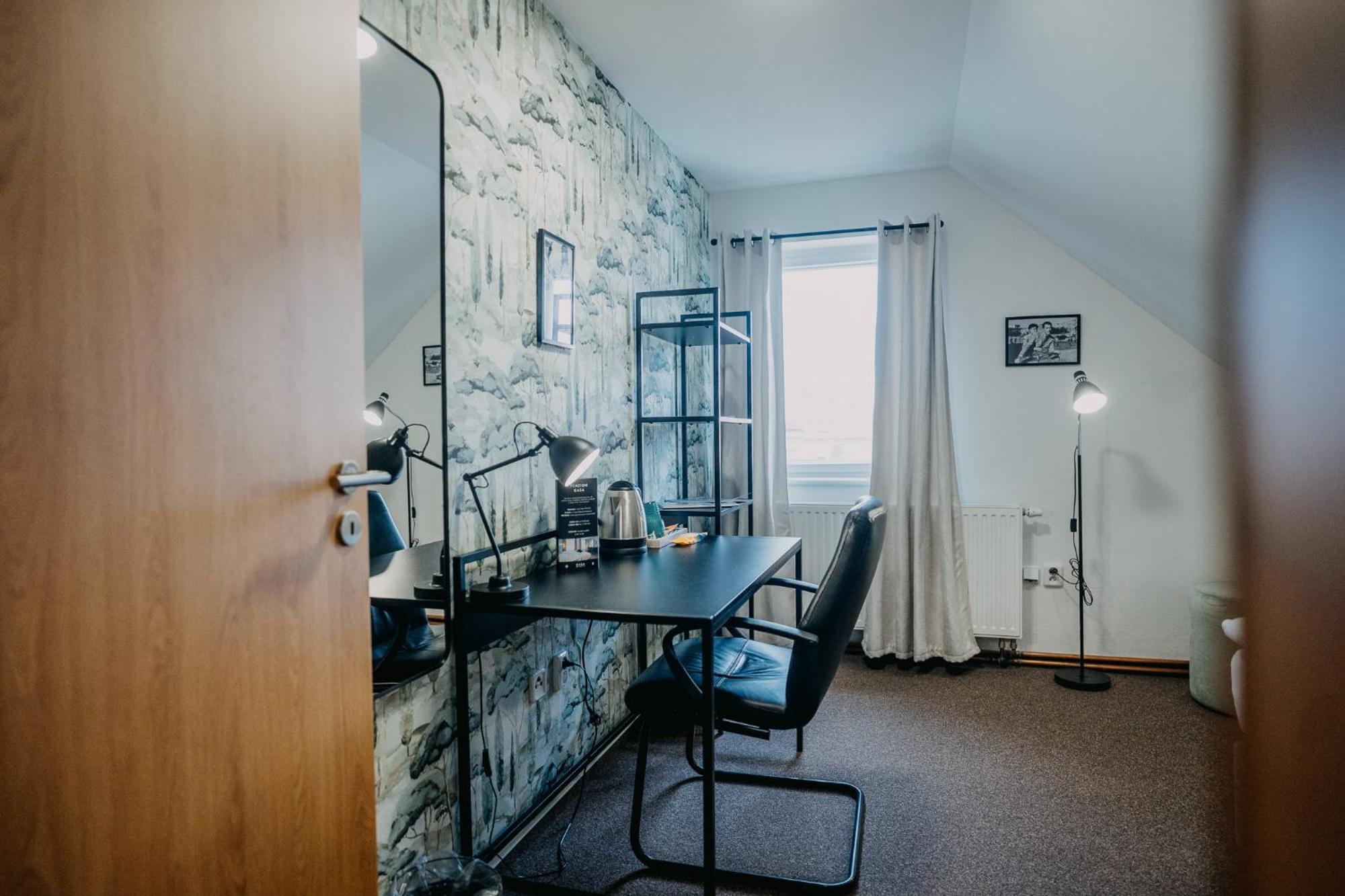 House Hotel Hradec Kralove Exterior photo